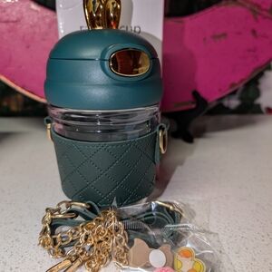 Green Quilted Cup With Added Accessories